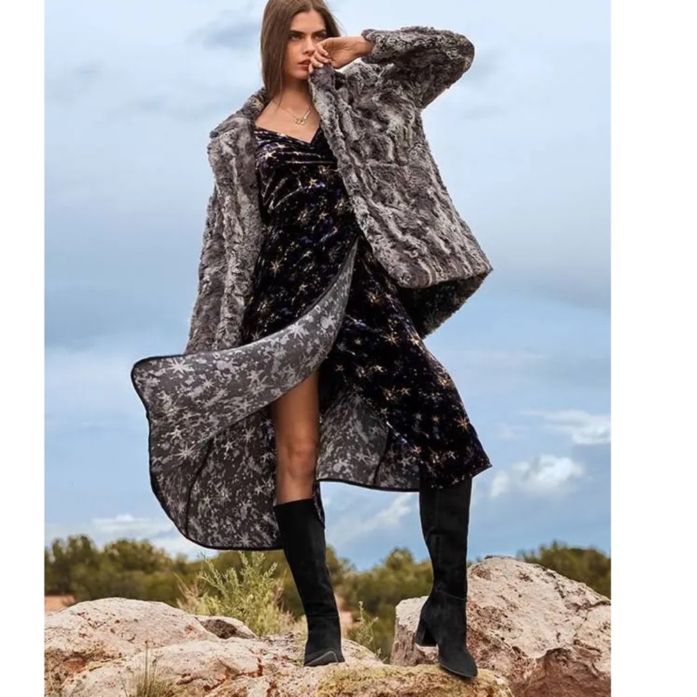 (JW-328) Johnny Was Stardust Velvet Kimono Dress